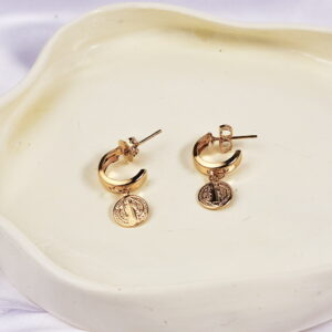 Brinco pingente de São Bento