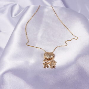 Colar coração e filhos